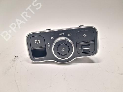 Used Switch Switch MERCEDES-BENZ GLB (X247) GLB 180 d (247.610) (116 hp) 40179049 40179049