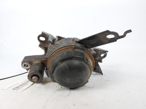 Used Engine mount TOYOTA YARIS (_P13_) 1.5 Hybrid (NHP130_, NHP130) (101 hp) 15264721