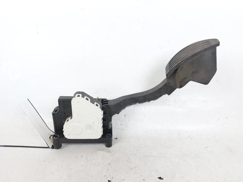 Used Pedal FIAT PANDA (312_, 319_) 1.0 Mild Hybrid (312.PYD1B) (69 hp) 18740166