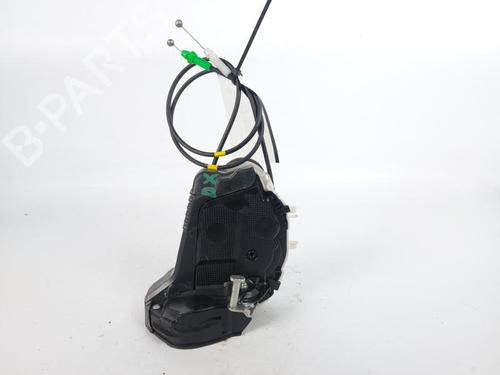 Used Rear right lock TOYOTA YARIS (_P13_) 1.5 Hybrid (NHP130_) (101 hp) 21603169
