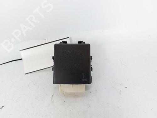 Used Engine control unit (ECU) TOYOTA RAV 4 III (_A3_) 2.2 D (ALA35_) (150 hp) 15161805