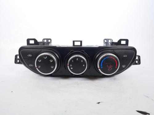 Used Climate control HYUNDAI i10 II (BA, IA) 1.0 (67 hp) 15160161