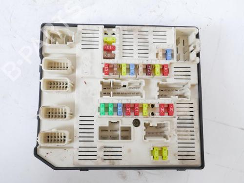 Used Fuse box RENAULT MEGANE III Hatchback (BZ0/1_, B3_) 1.5 dCi (BZ09, BZ0D, BZ1W, BZ29, BZ14) (110 hp) 15149178