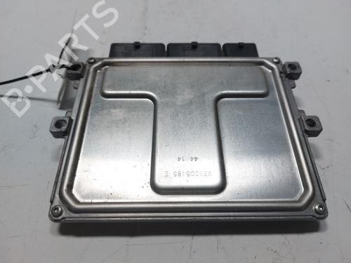 Engine control unit (ECU) RENAULT CAPTUR I (J5_, H5_) 0.9 TCe 90 | BP30802389M57 