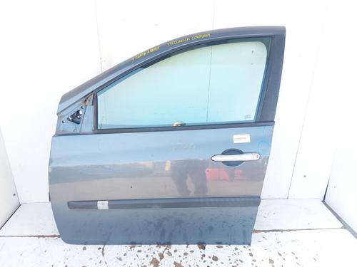 Used Left front door RENAULT CLIO III (BR0/1, CR0/1) 1.2 16V (BR02, BR0J, BR11, CR02, CR0J, CR11) (75 hp) 29584324