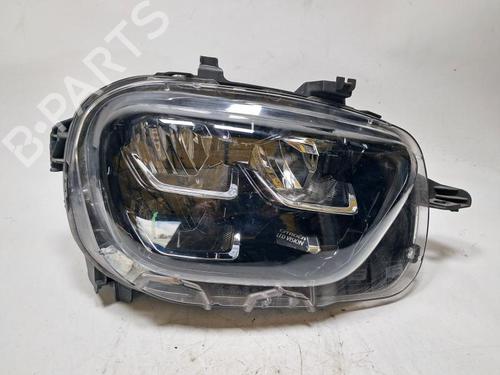 Used Right headlight Right headlight CITROËN C3 III (SX) 1.2 THP 110 (SXHNPS, SXHNZT, SXHNZ6) (110 hp) 33194945 33194945