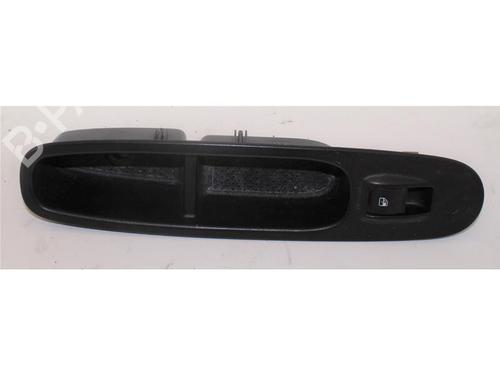 Used Left front window switch Left front window switch LANCIA YPSILON (312_) 0.9 TwinAir (312.PXG11, 312.PXG1A, 312.YXG11, 312.YXG1A) (86 hp) 22753931 22753931