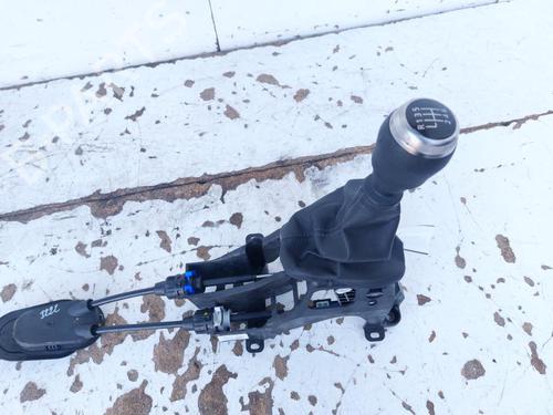 Shift knob RENAULT CLIO V (B7_) 1.0 TCe 90 (B7MT) | BP30453647I34