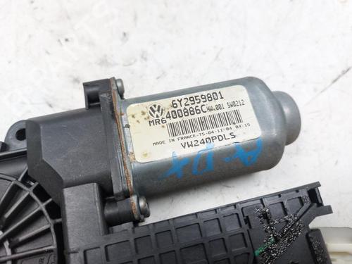 Rudehejsemekanisme Højre foran VW POLO IV (9N_, 9A_) 1.2 | BP29390745C23 
