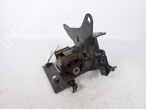 Used Engine mount TOYOTA YARIS (_P13_) 1.5 Hybrid (NHP130_, NHP130) (101 hp) 15166121
