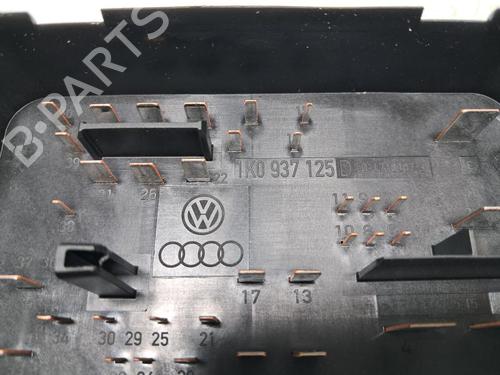 Fuse box VW GOLF VI (5K1) 1.6 TDI | BP31082265E1 