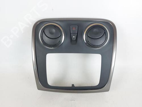 other-dacia-sandero-ii-2012-23279328 main image