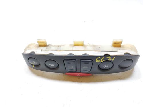 Used Left front window switch Left front window switch FIAT PUNTO (188_) 1.3 JTD 16V (70 hp) 33194635 33194635