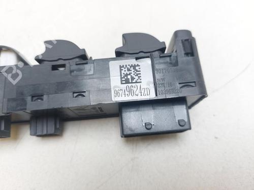 Left front window switch PEUGEOT 208 I (CA_, CC_) 1.6 BlueHDi 100 | BP27538192I27