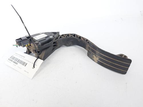 Used Pedal DACIA SANDERO II 1.5 dCi 75 / Blue dCi 75 (B8JW, B8M4, B8AH, B8M7, B8M6) (75 hp) 15162620