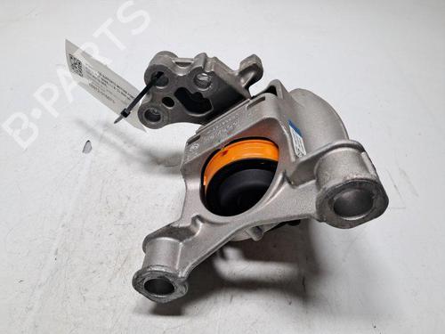 Used Engine mount Engine mount FORD FIESTA VII (HJ, HF) 1.1 Ti-VCT (75 hp) 33752368 33752368
