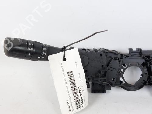Steering column stalk TOYOTA AURIS Estate (_E18_) 1.8 Hybrid (ZWE186_, ZWE186R, ZWE186H) | BP15264654I23 