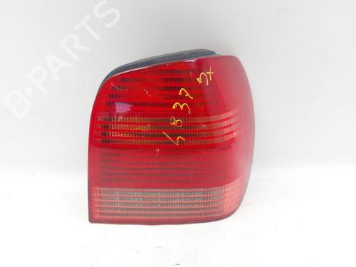 Used Right taillight VW POLO (6N2) 1.4 (60 hp) 29584341