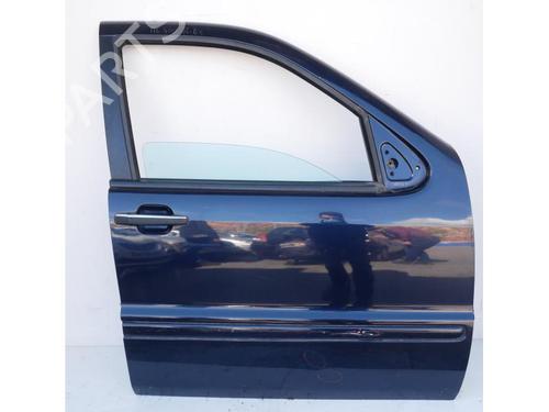 Used Right front door MERCEDES-BENZ M-CLASS (W163) ML 400 CDI (163.128) (250 hp) 15148383
