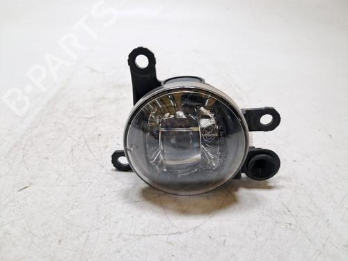 Used Left front fog light OPEL CORSA F (P2JO) 1.2 (68) (75 hp) 33196732