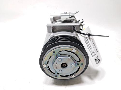 Used AC compressor PEUGEOT 208 II (UB_, UP_, UW_, UJ_) 1.2 Hybrid 136 (UPHPYK) (136 hp) 31011073