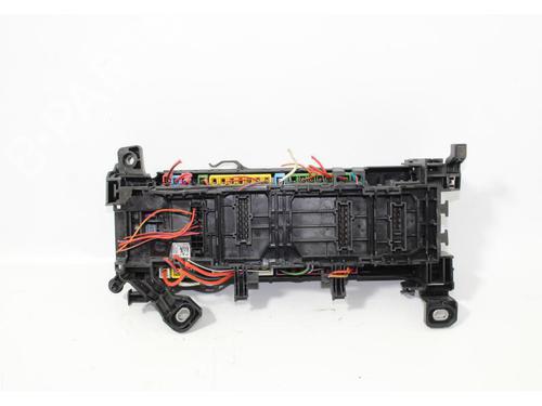 Used Fuse box Fuse box MERCEDES-BENZ B-CLASS Sports Tourer (W246, W242) B 200 CDI / d (246.208) (136 hp) 15147025 15147025