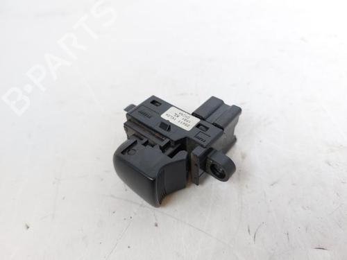 Used Left front window switch NISSAN JUKE (F15) 1.5 dCi (110 hp) 22754093