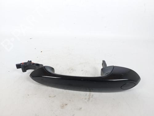 Poignée extérieure avant gauche BMW 2 Gran Coupe (F44) M 235 i xDrive (306 hp) 19582483