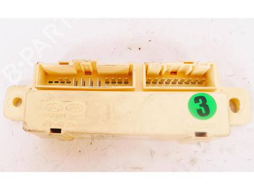 Used Control unit HYUNDAI i30 (FD) 1.4 (109 hp) 15150034