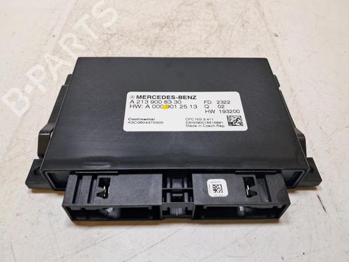Used Gearbox control unit MERCEDES-BENZ A-CLASS (W177) A 180 d (177.010) (116 hp) 33197913