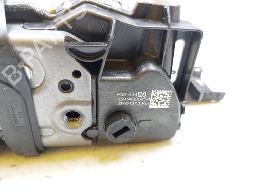 Rear right lock OPEL CORSA F (P2JO) 1.2 (68) | BP28374437C99 