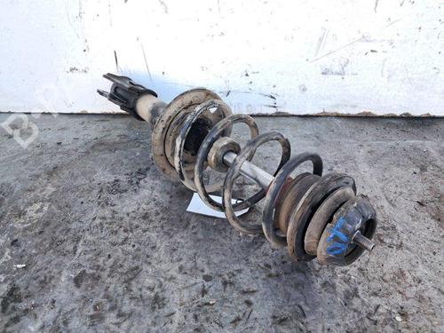 Used Right front shock absorber Right front shock absorber TOYOTA URBAN CRUISER (_P1_) 1.4 D-4D 4WD (NLP115_, NLP115R) (90 hp) 33571685 33571685