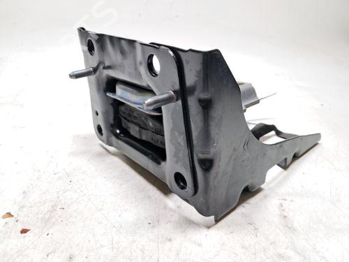 Used Gearbox mount Gearbox mount CITROËN C3 III (SX) 1.2 PureTech 82 (83 hp) 31272682 31272682
