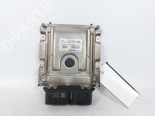 Used Engine control unit (ECU) Engine control unit (ECU) 15165135 15165135