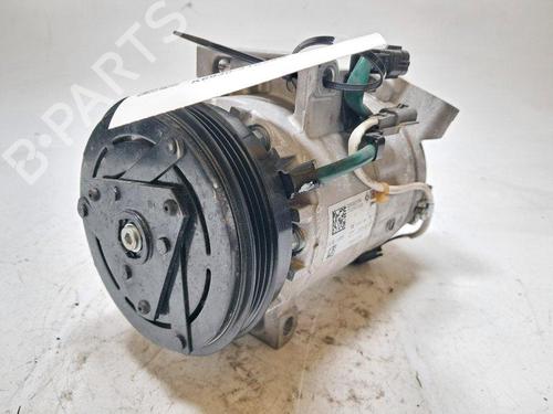 Used AC compressor AC compressor RENAULT CLIO V (B7_) 1.0 SCe 65 (B7MG) (67 hp) 33752206 33752206