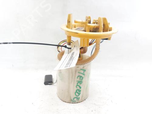 Used Fuel pump MERCEDES-BENZ GLA-CLASS (X156) GLA 180 CDI / d (156.912) (109 hp) 27538753