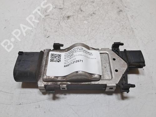 radiator-fan-mercedes-benz-a-class-w176-2012-2013-2014-2015-2016-2017-2018-33196484 main image