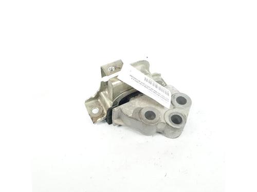 Used Engine mount FIAT DOBLO Cargo (263_) 1.6 D Multijet (263WXD1B, 263WXR1B, 263WXX1B, 263ZXD1B,... (105 hp) 15153761
