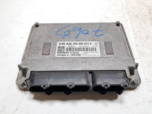 Used Engine control unit (ECU) Engine control unit (ECU) SKODA FABIA II (542) 1.2 (70 hp) 33734678 33734678