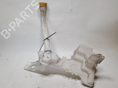 Used Windscreen washer tank Windscreen washer tank RENAULT CLIO V (B7_) 1.0 LPG (B7MT) (91 hp) 33926507 33926507