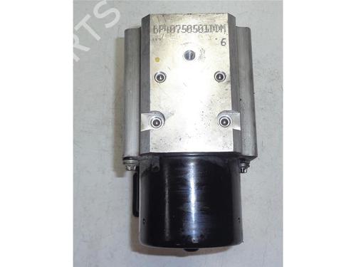 Used ABS pump OPEL SIGNUM Hatchback (Z03) 1.8 (F48) (122 hp) 15139465