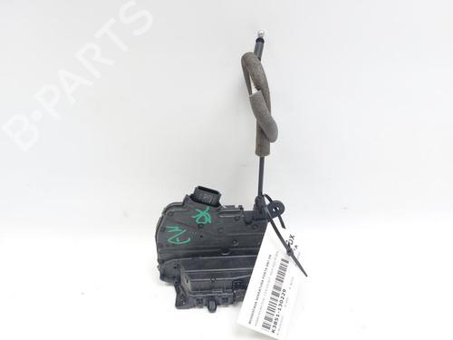 front-right-lock-nissan-micra-v-k14-2016-24169203 main image