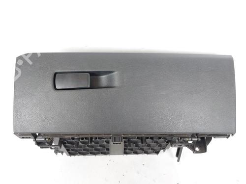 Used Glove box BMW X1 (F48) sDrive 16 d (116 hp) 17554462