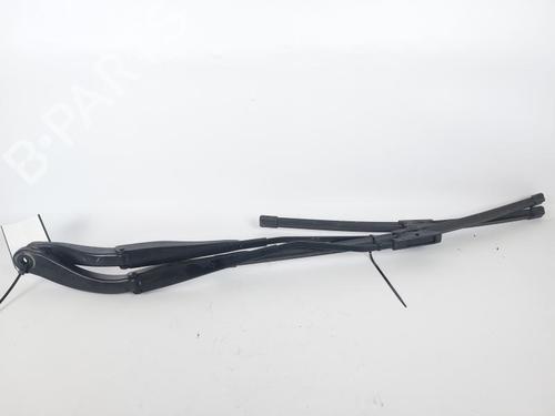 Used Front windshield wiper arm Front windshield wiper arm DACIA DUSTER (HM_) 1.2 TCe 125 (HMMA) (125 hp) 21392434 21392434