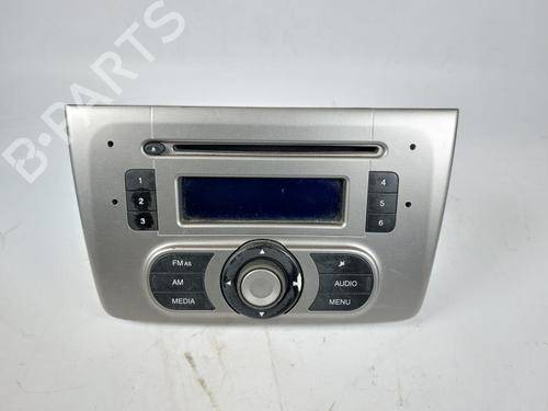 Used Radio ALFA ROMEO MITO (955_) 1.4 MultiAir (955AXL1B) (105 hp) 15156311