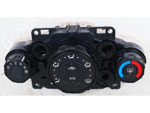 AC Styreenhet / Manøvreringsenhet FORD FIESTA VI (CB1, CCN) 1.4 LPG (92 hp) 23879907