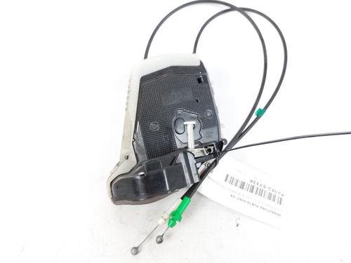Used Rear right lock TOYOTA YARIS (_P13_) 1.4 D (NLP130_, NLP130) (90 hp) 15162406
