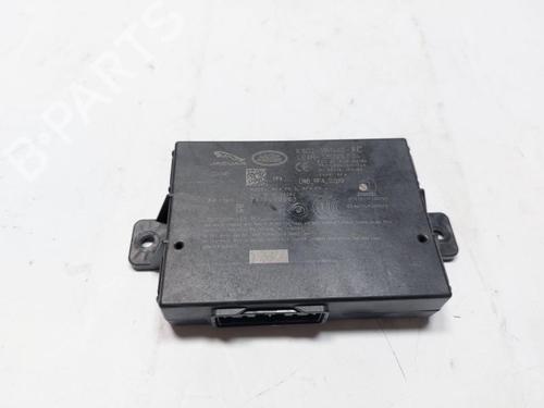 Engine control unit (ECU) JAGUAR E-PACE (X540) 2.0 D165 MHEV AWD | BP31036433M57