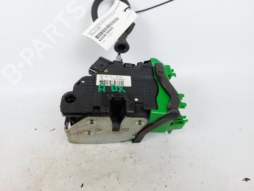 Used Front right lock KIA CARENS IV 1.7 CRDi (116 hp) 15161383