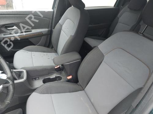 Pommeau de levier de vitesses DACIA JOGGER (RK_) 1.0 TCe 100 ECO-G (RKMT) | BP30536498I34